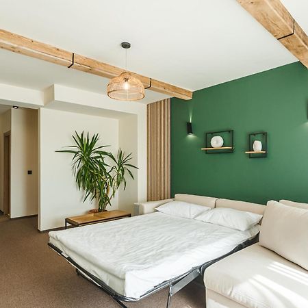 Stokker Hotel Nagyvárad Kültér fotó