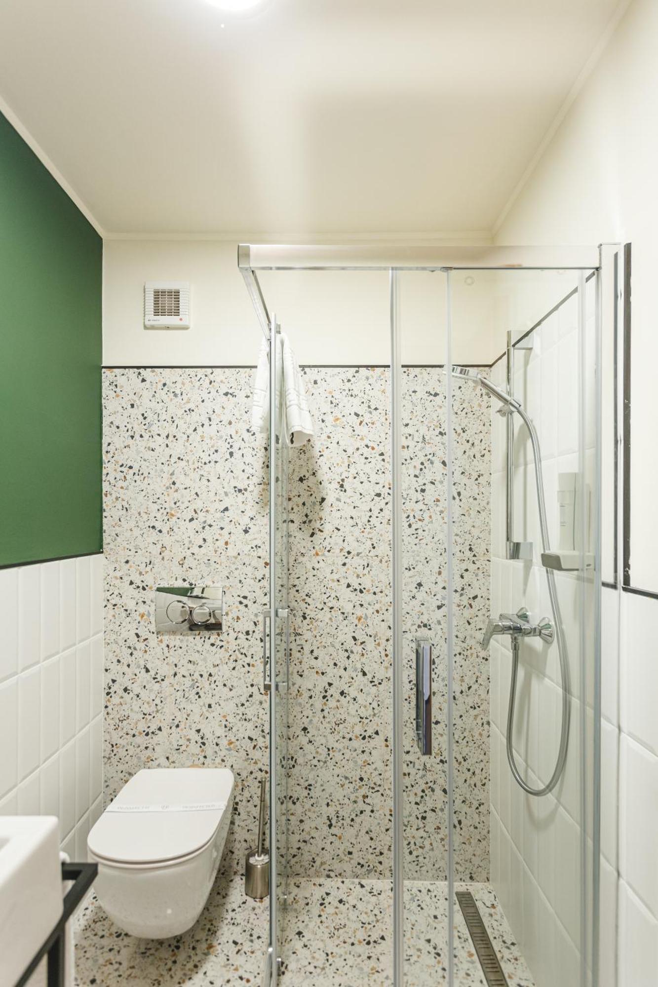 Stokker Hotel Nagyvárad Kültér fotó